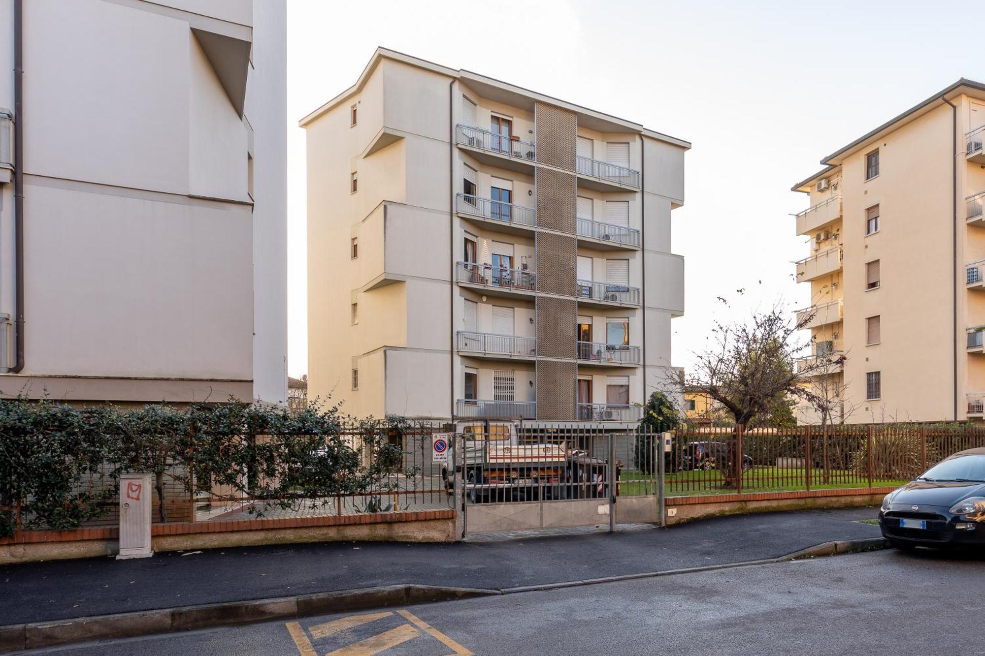 Pisa Quiet And Bright Flats With Balcony 아파트 외부 사진